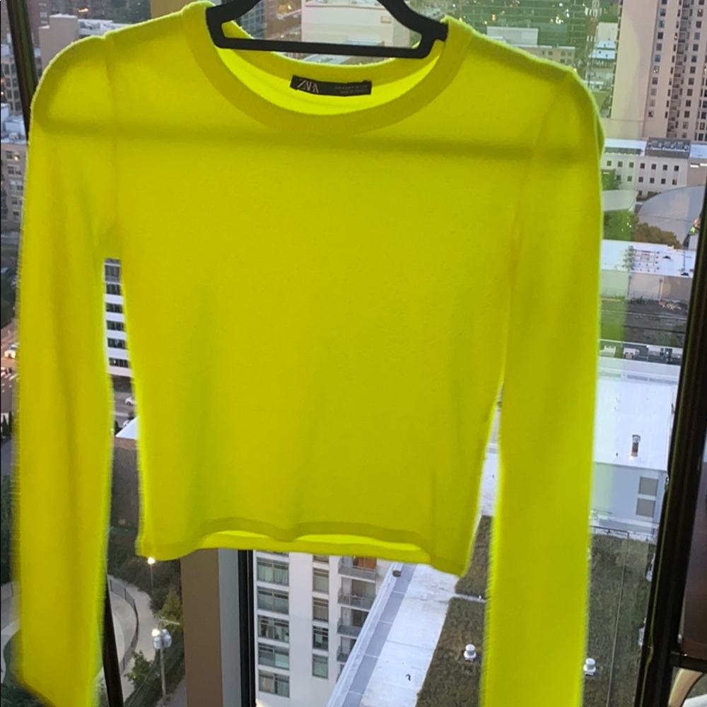 Yellow Zara mid length long sleeve shirt